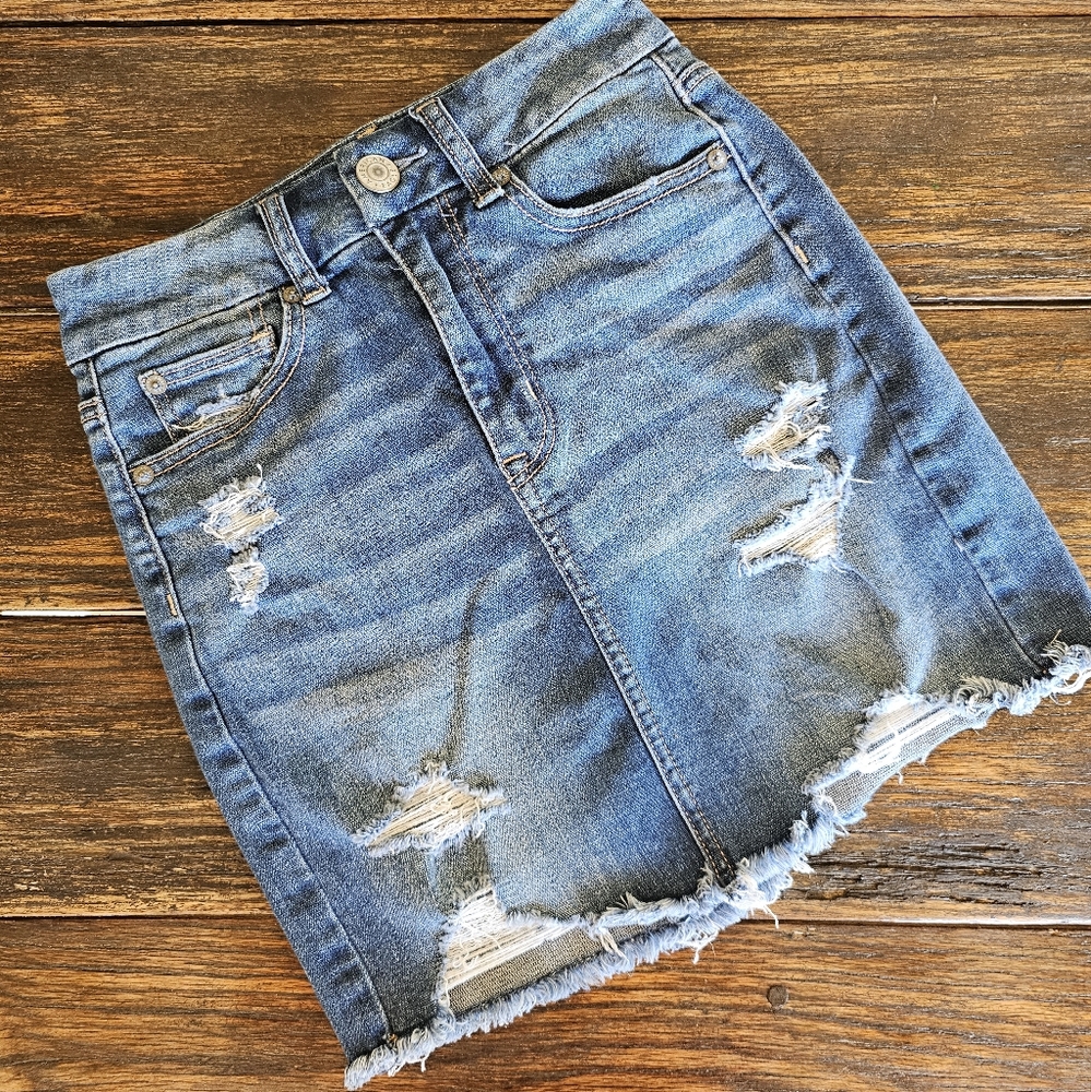 American Eagle Curvy Hi Rise Mini Denim Skirt Women's Size 00